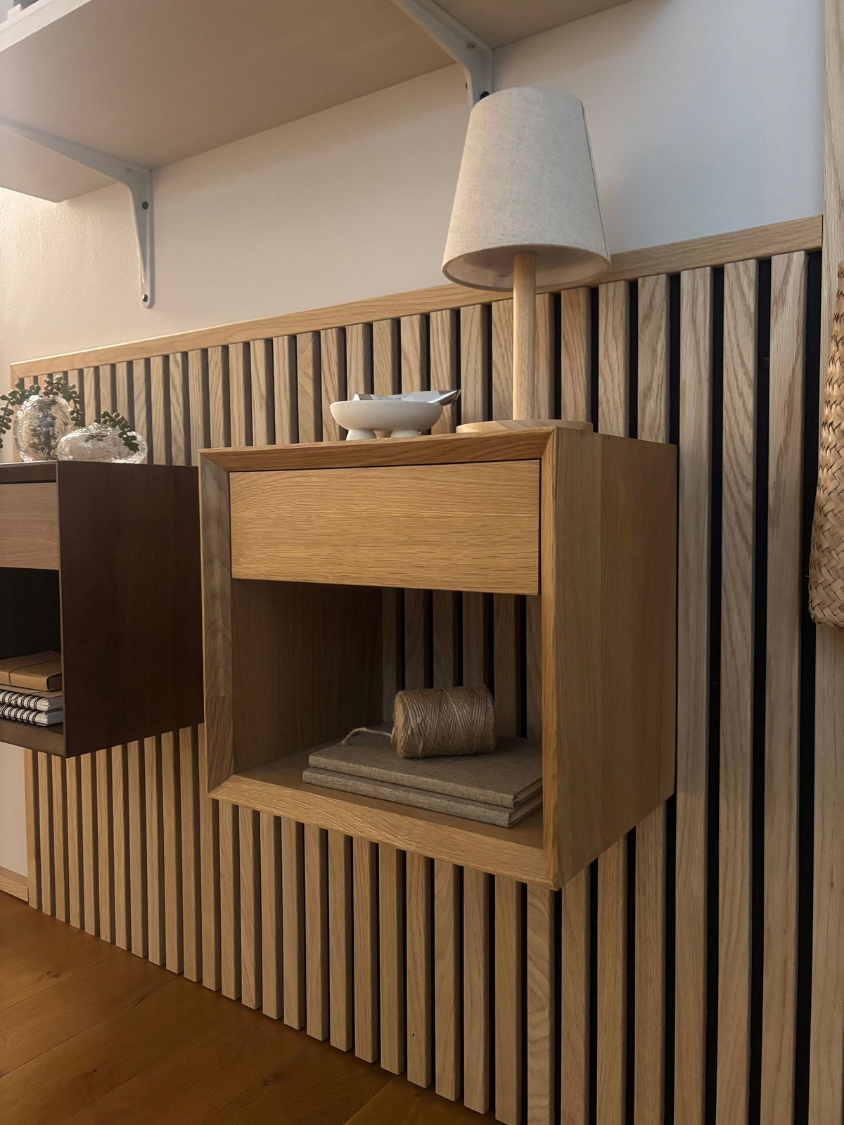 2-pack Solid Oak Bedside Tables