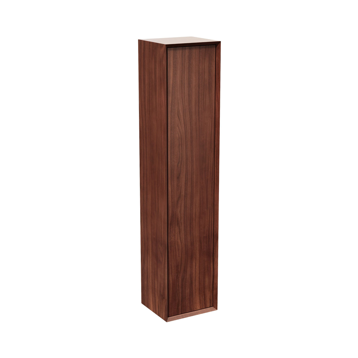 Tall cabinet in solid walnut – maximum storage & timeless design – IW35