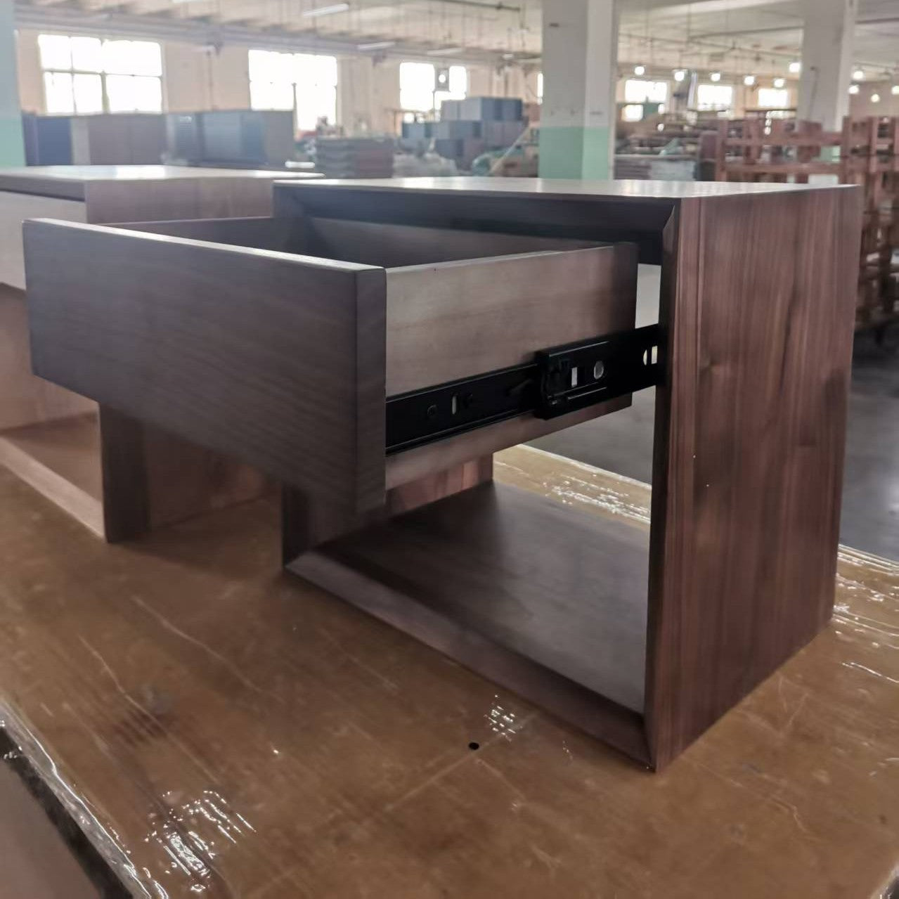 2-pack Solid Walnut Nightstands